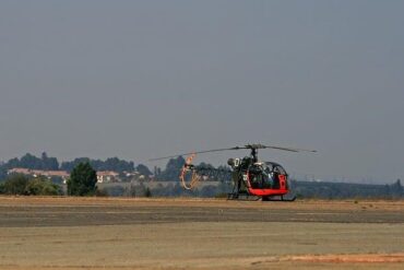 長榮航空可以先劃位嗎？